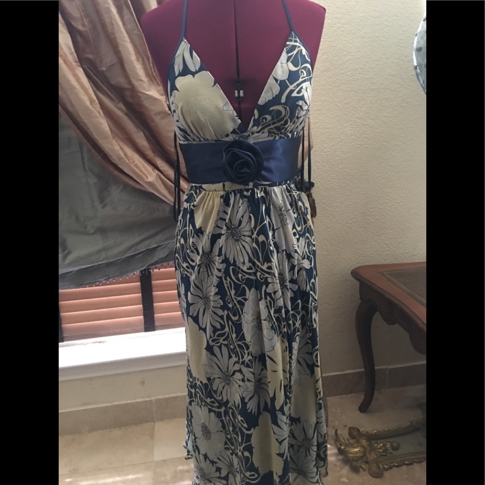 Max and Cleo silk blue, gray halter dress
